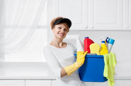 A skilled carpet cleaning service improving carpet appearance in Fulham
